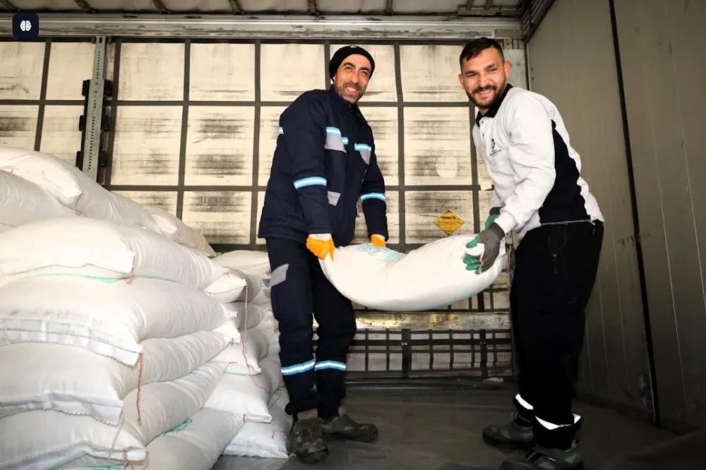 Büyükşehir’den arıcılara yüzde 50 hibeli arı yemi