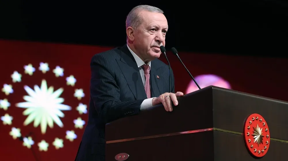 ERDOĞAN: “İSLAM DÜNYASINDA DAYANIŞMAYI GÜÇLENDİRMELİYİZ”